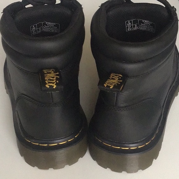 Dr. Martens Faora leather black boot NWOT - Picture 6 of 16